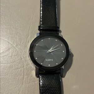 Quartz | Black Banded Watch